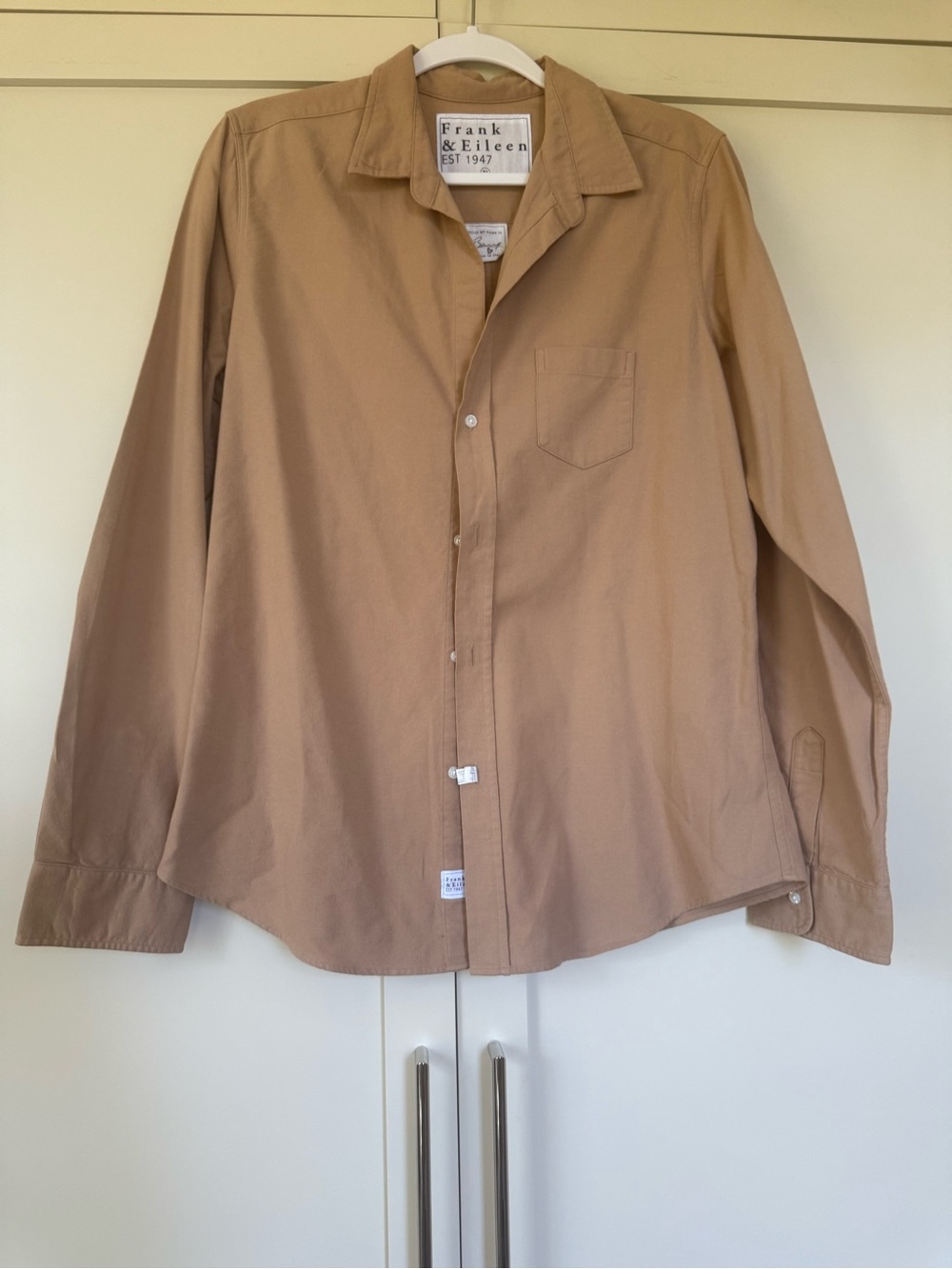 Frank & Eileen Barry Tan Button-Up Shirt NWOT